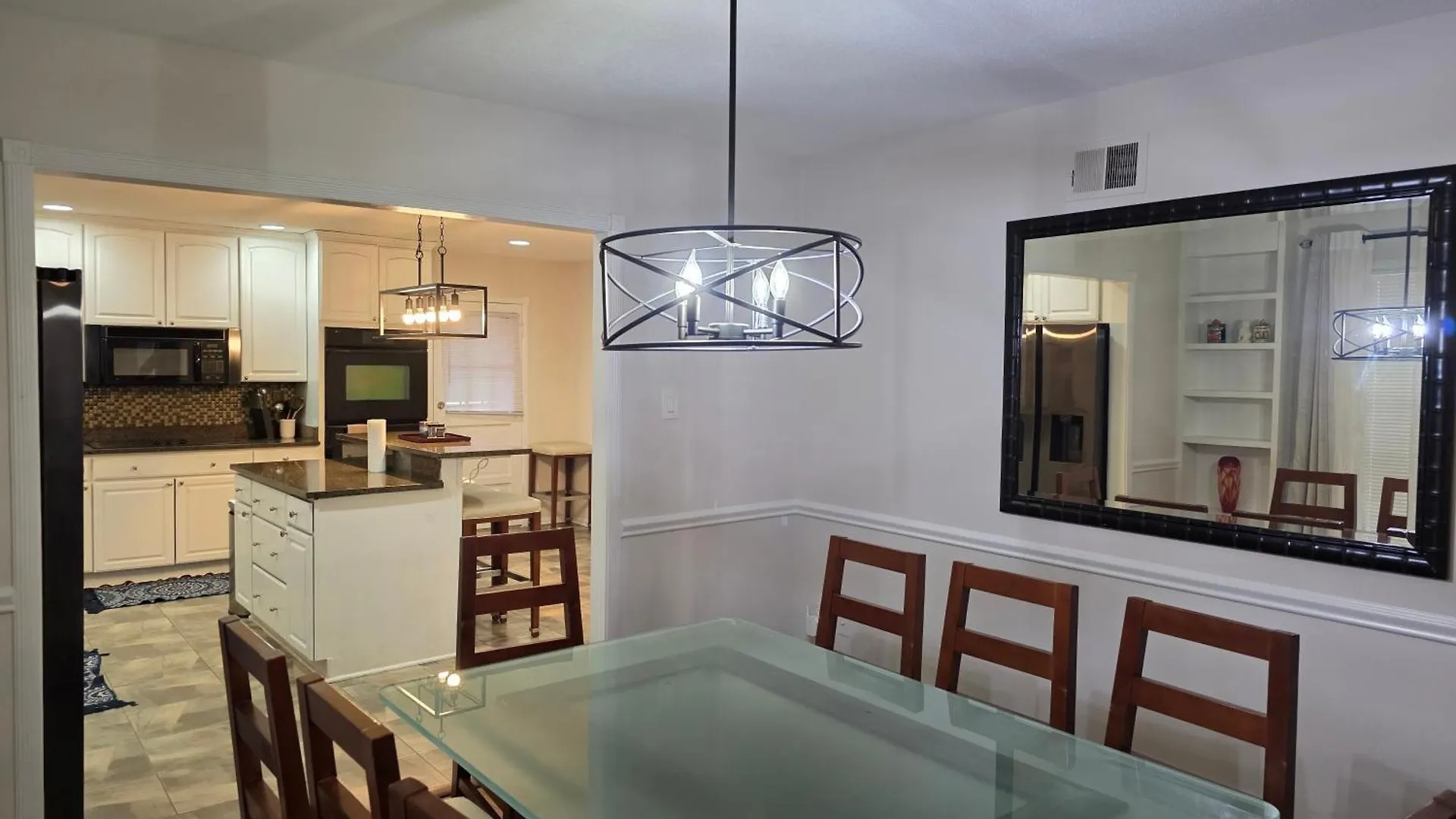 Luxury Southern Mansion W/ Pool Memphis 0*,  USA